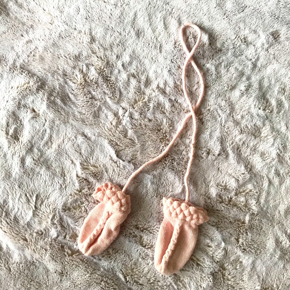 Infant Knit Mittens